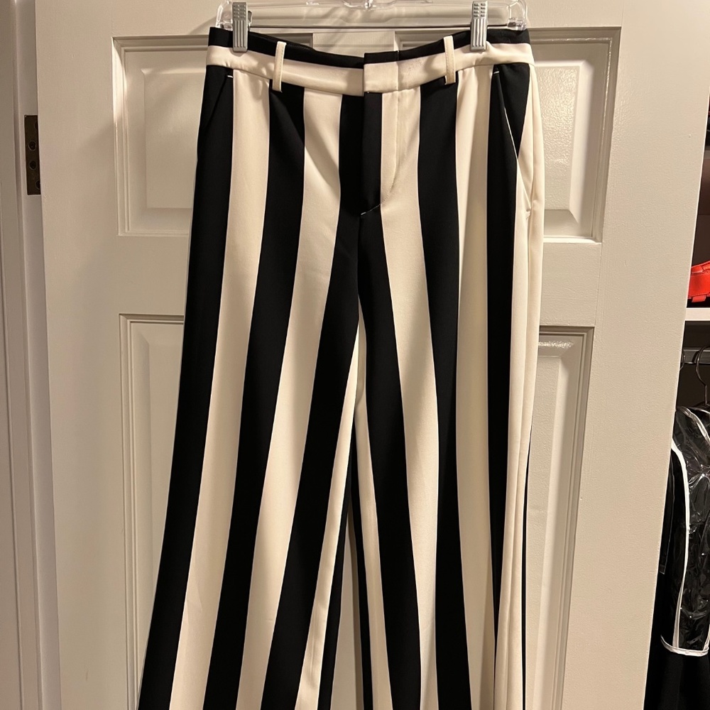 women's alice & olivia stripped pants size 6